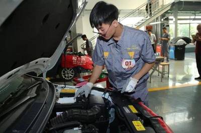 2018年苏州市汽车修理工技能竞赛圆满落幕，展现汽车维修行业新风貌